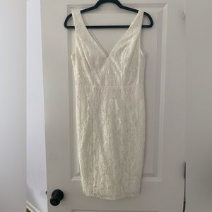 Lulu’s white dress